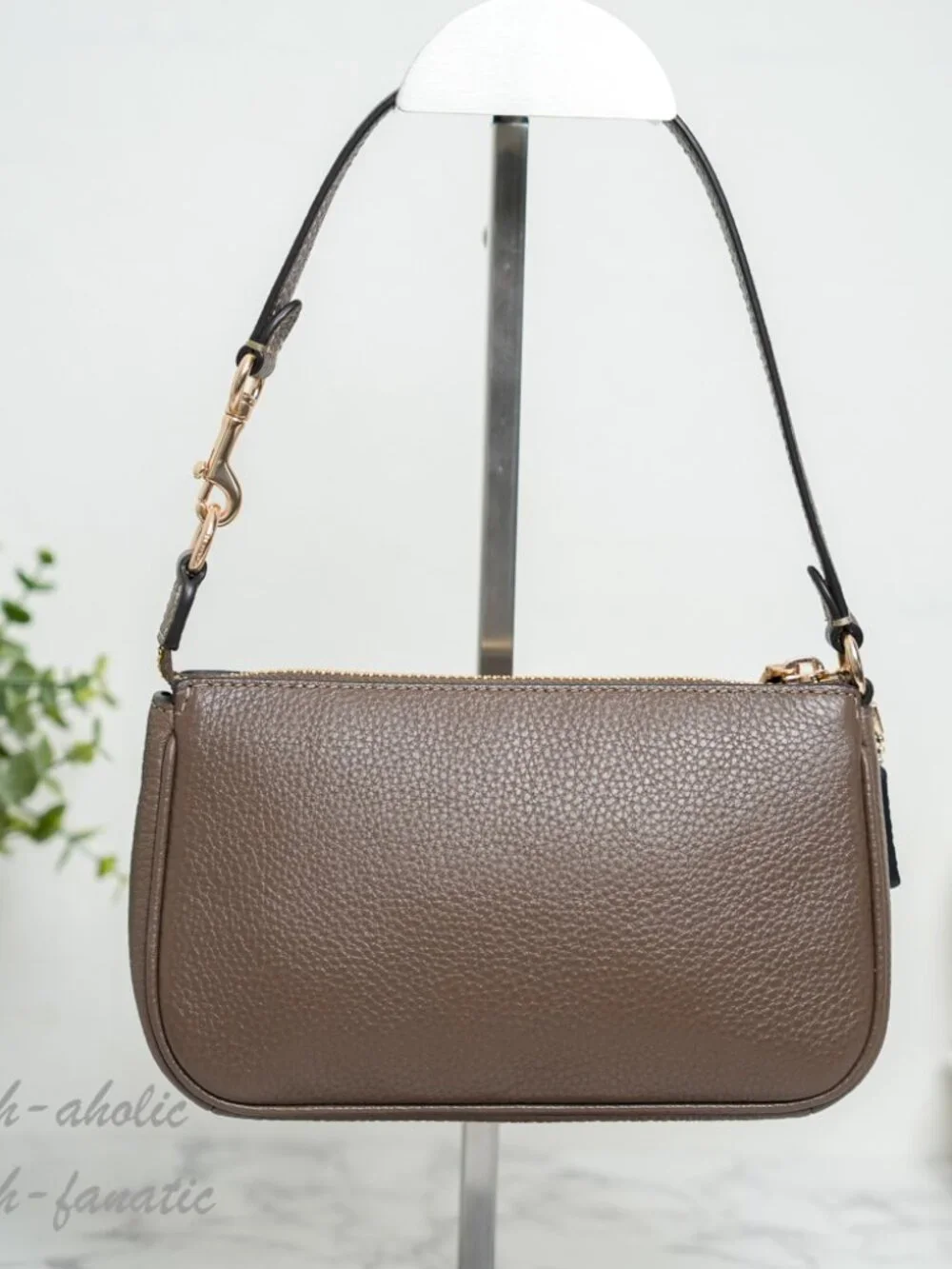 Coach CDC25 Nolita 19 With Rivets Wristlet in Leather/Gold/Dark Stone Multi NWT